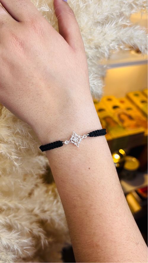 PULSERA MACRAMÉ NUDO DE BRUJA PLATA DE LEY