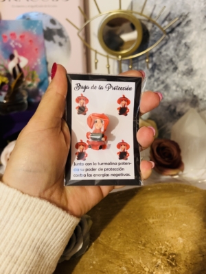 MINI BRUJITA AMULETO
