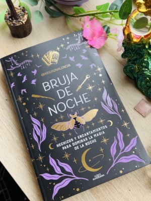 BRUJA DE NOCHE