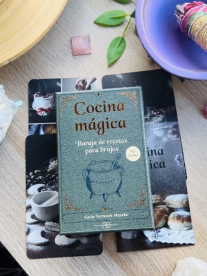 COCINA MÁGICA. BARAJA DE RECETAS PARA BRUJAS