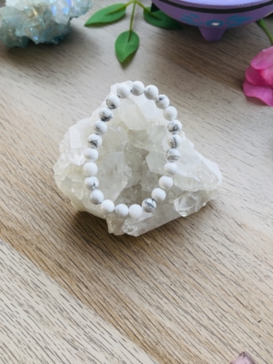 PULSERA HOWLITA