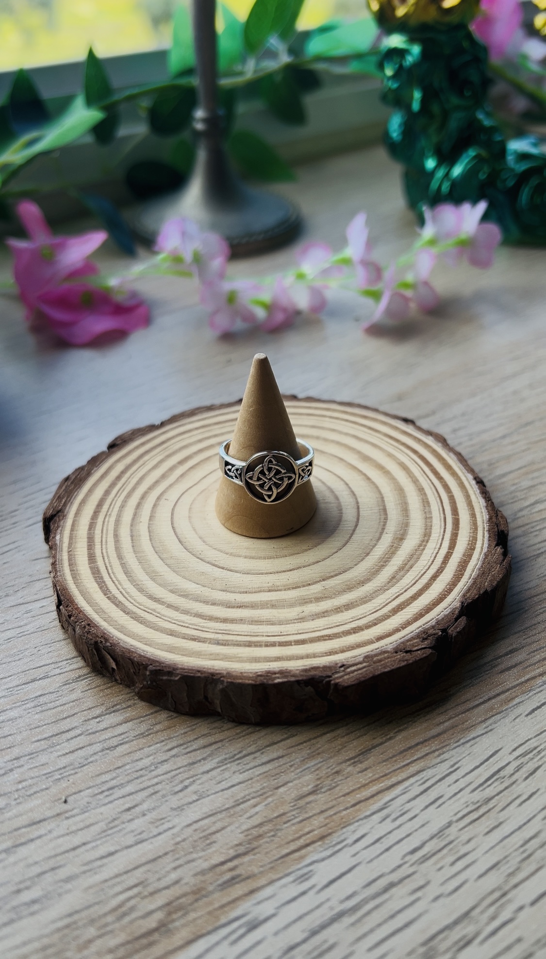 ANILLO NUDO DE BRUJA. PROTECCIÓN